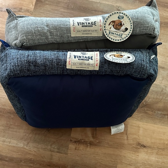 HAPPY TAILS VINTAGE PET BED - Picture 8 of 8
